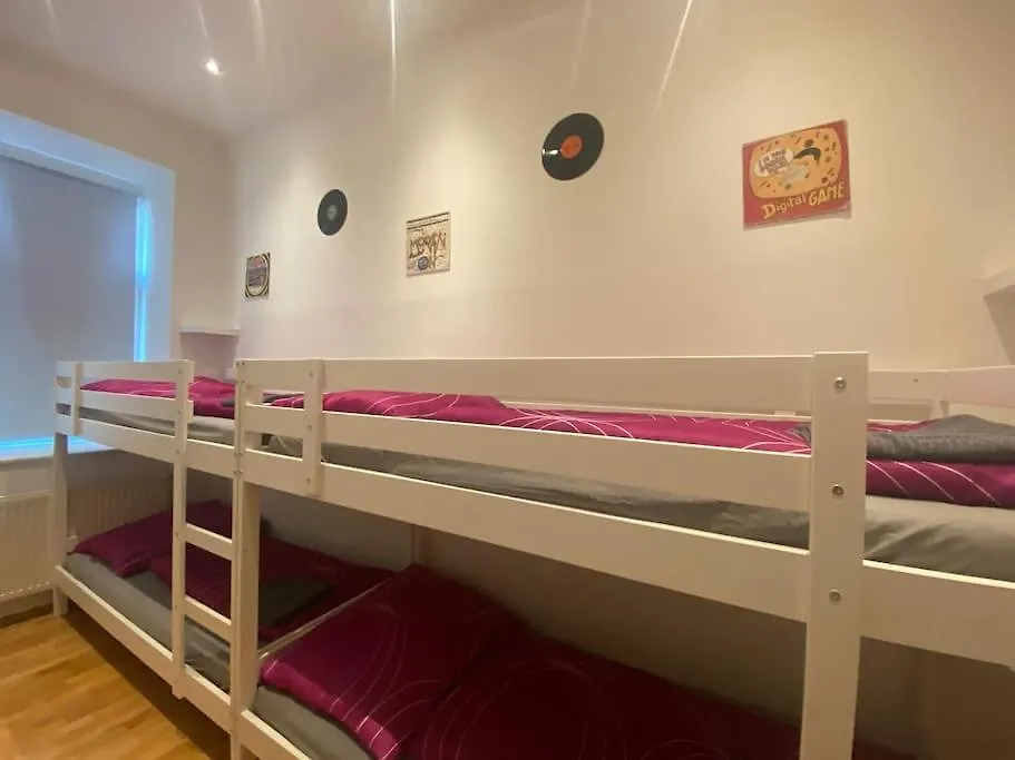 Cozy Appartm With + Airport/City Center Connection Apartment Vienna